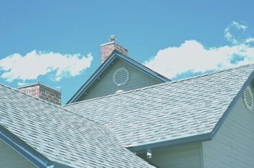 Dream about house roof collapsing