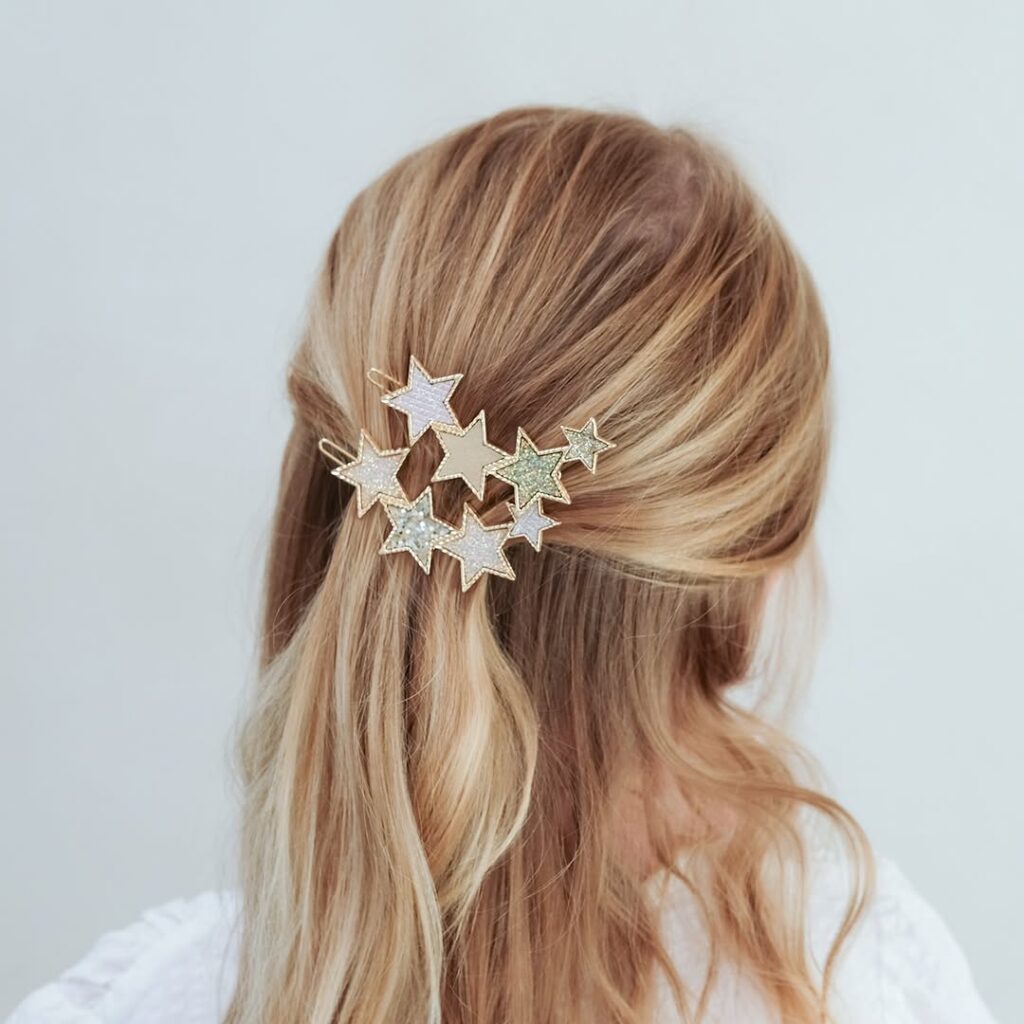 Christmas Hairstyles - mimiandlula