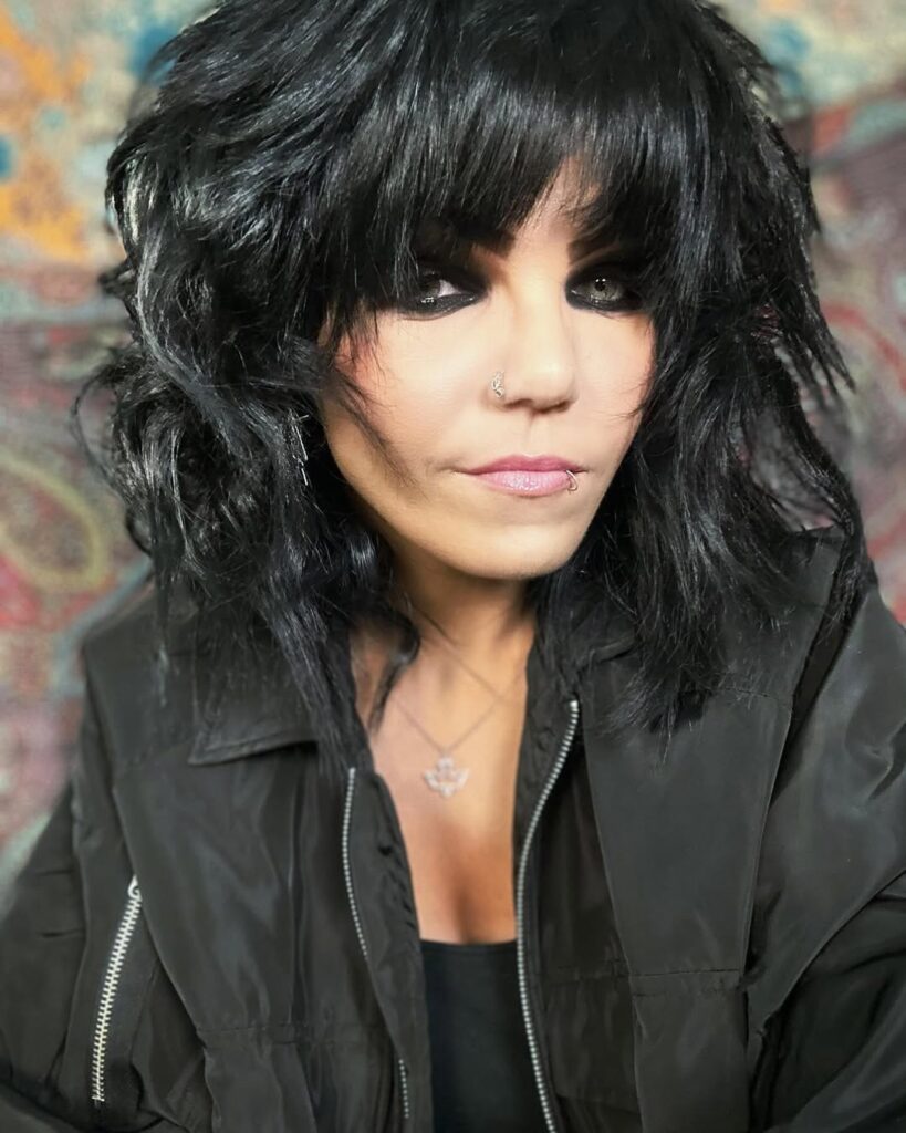 Shaggy Wolf Cuts With Bangs - londynrayne