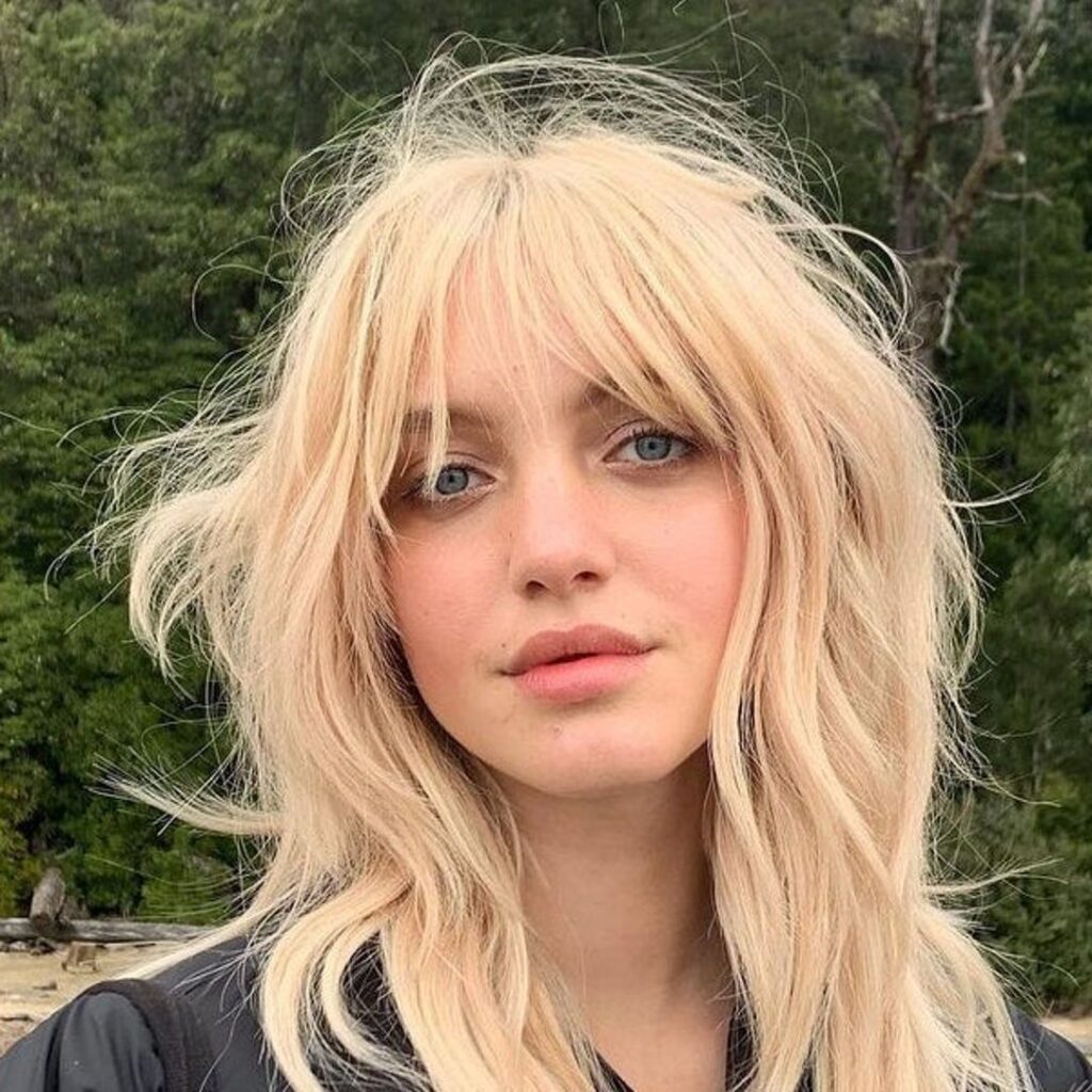 Shaggy Wolf Cuts With Bangs - salonemagedayspa