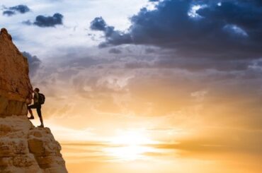 49 Deep Meaningful Quotes to Inspire Your Day and Lift Your Spirit